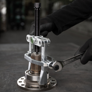 Kukko 204-2 | 2-jaw bearing puller with side clamp, up to 100 mm spread, 100 mm reach-Liger Tools