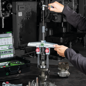 Kukko K-2030-10+S | 13-piece universal puller set (2-jaw and 3-jaw) with narrow, quick-adjusting jaws-Liger Tools