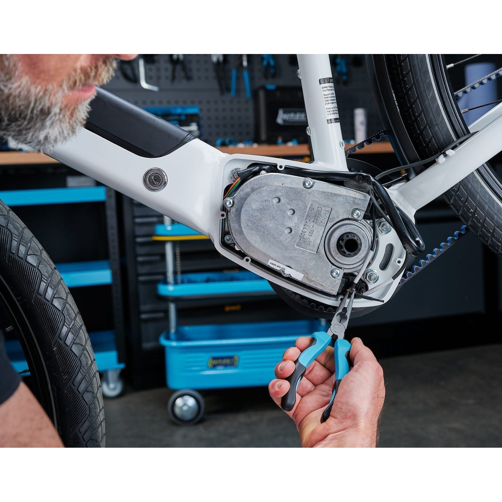Hazet 1841MA-22 Snipe Nose Pliers 165mm