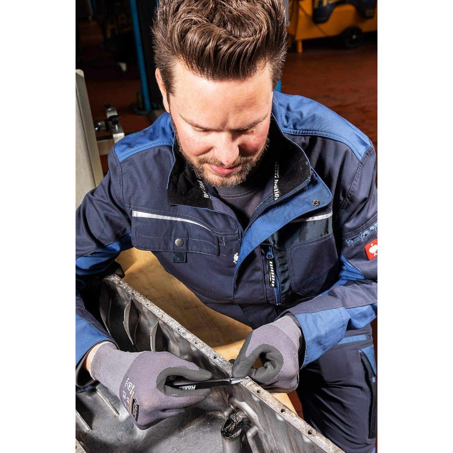 Hazet 823 - Fine Three-Square Scraper