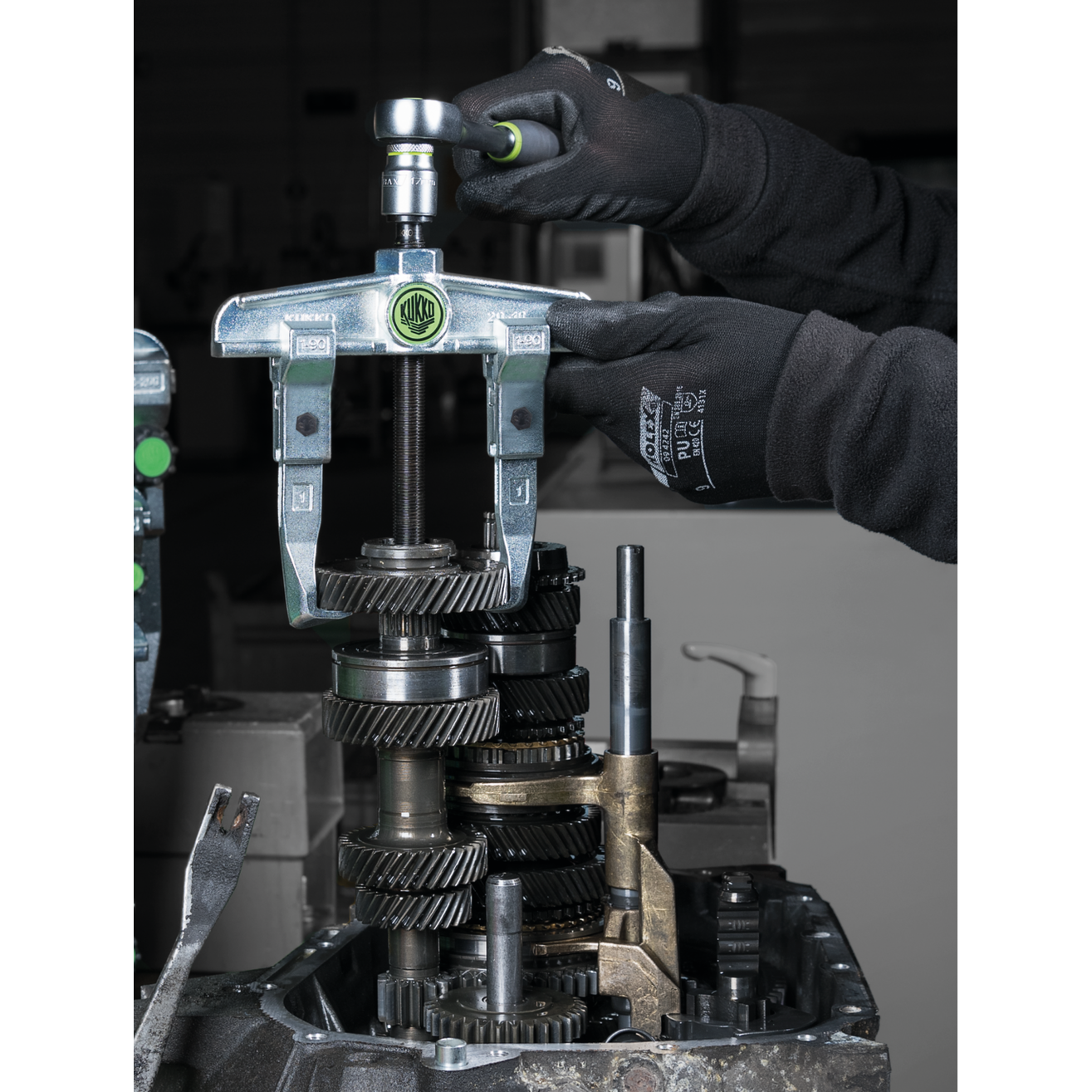 Kukko 20-1 | 2-jaw universal puller, up to 90 mm spread, 100 mm reach-Liger Tools
