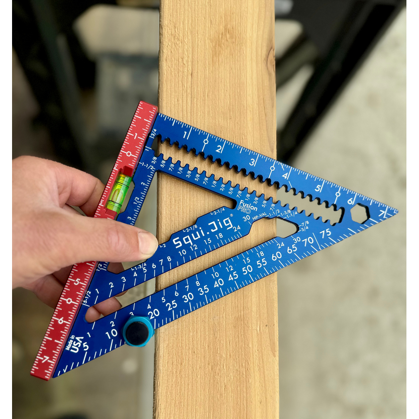 Squi.Jig Fusion Pro 7.5" Rafter Square with Level-Liger Tools